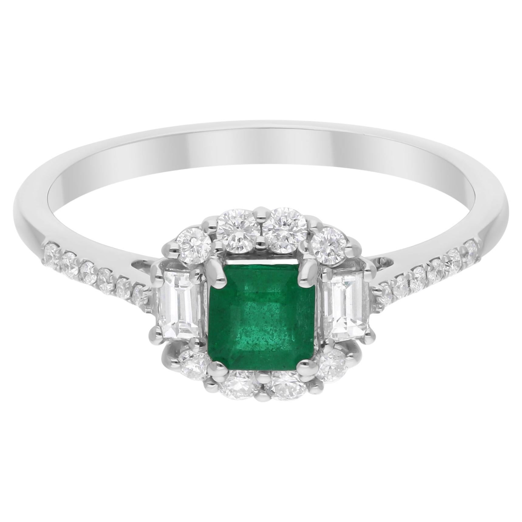 0.4 Carat Zambian Emerald Ring 0.3 Ct. SI/H Baguette Diamond 18 Karat White Gold For Sale