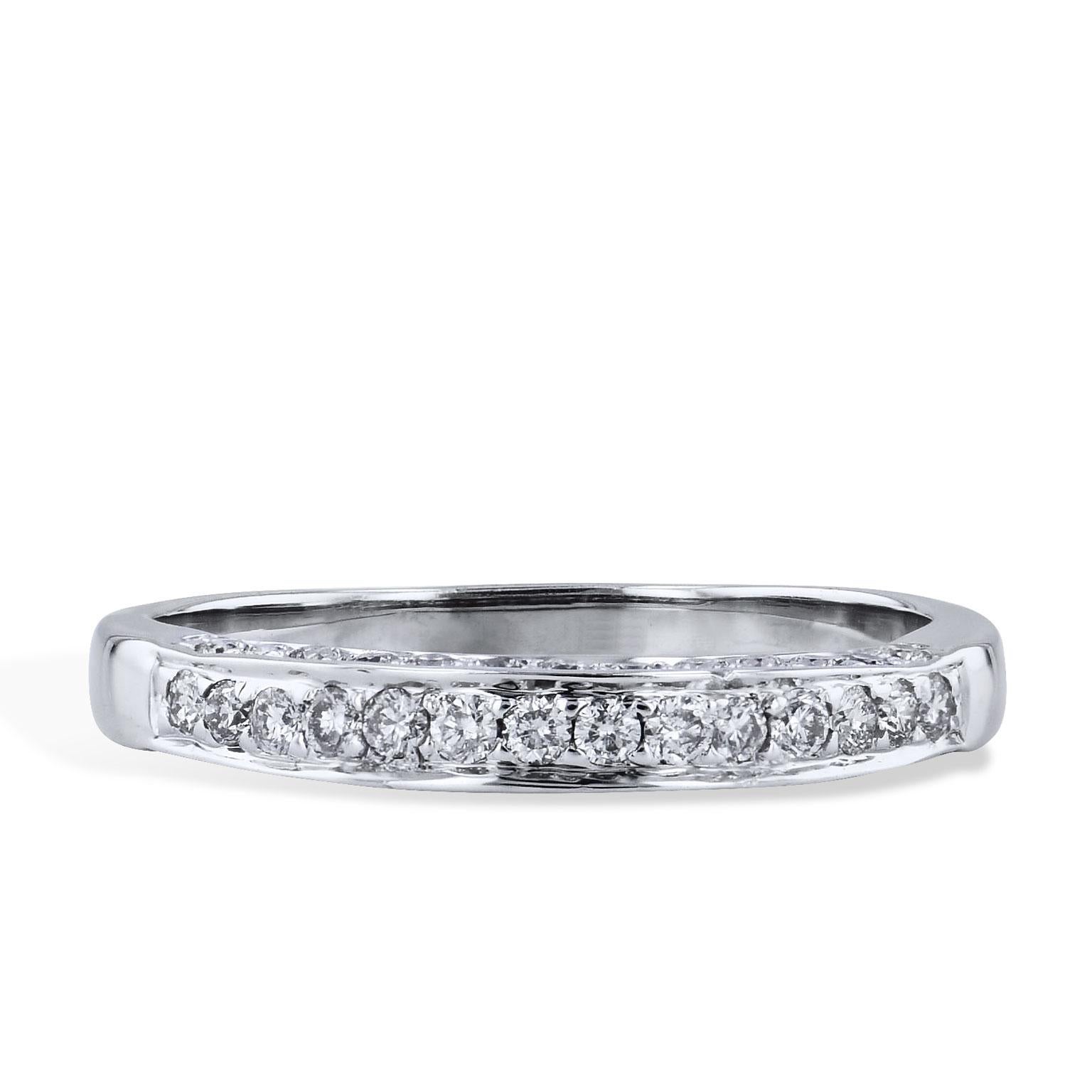 Women's Estate 0.40 Carat Diamond Band Ring in 18 Karat White Gold