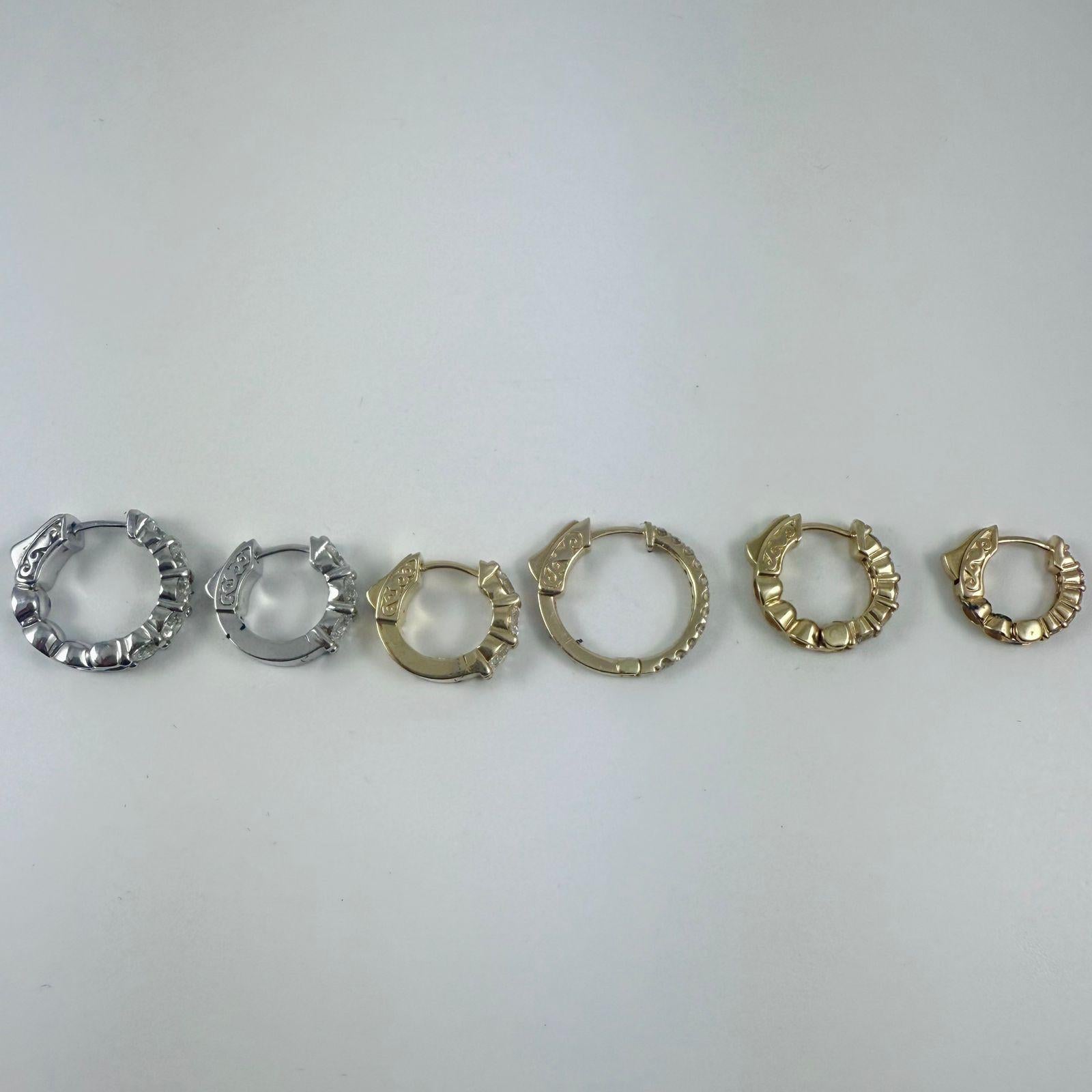 Boucles d'oreilles Huggie en or jaune 14K avec diamant de 0,40 carat Neuf - En vente à New York, NY
