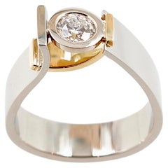 0.40 Carat H, SI 1 Round Diamond Solitaire Ring
