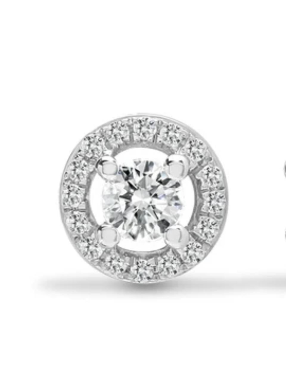 0.40 Carat Halo Solitaire Round Brilliant Cluster 18k Gold Stud Diamond Earrings For Sale 3