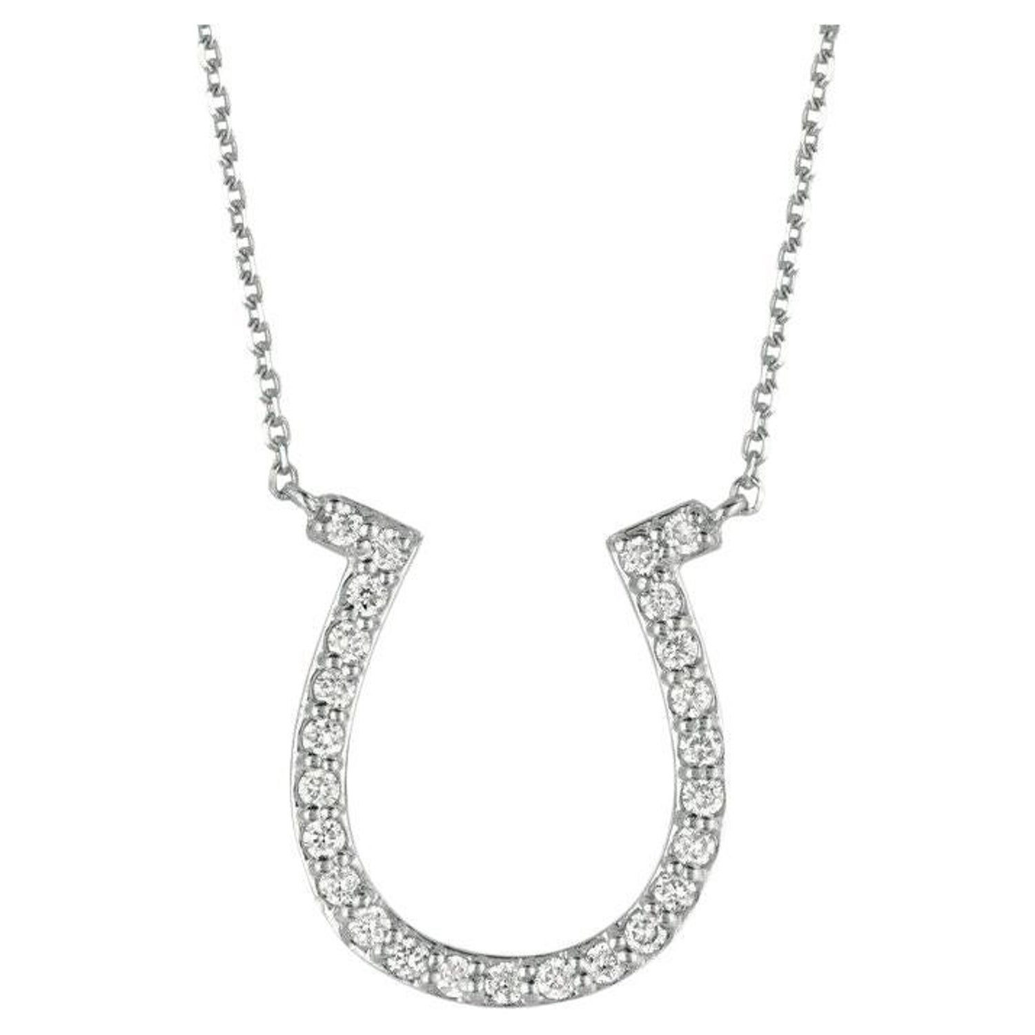 0.33 Carat Natural Diamond Clover Pendant Necklace 14 Karat White Gold  Chain For Sale at 1stDibs