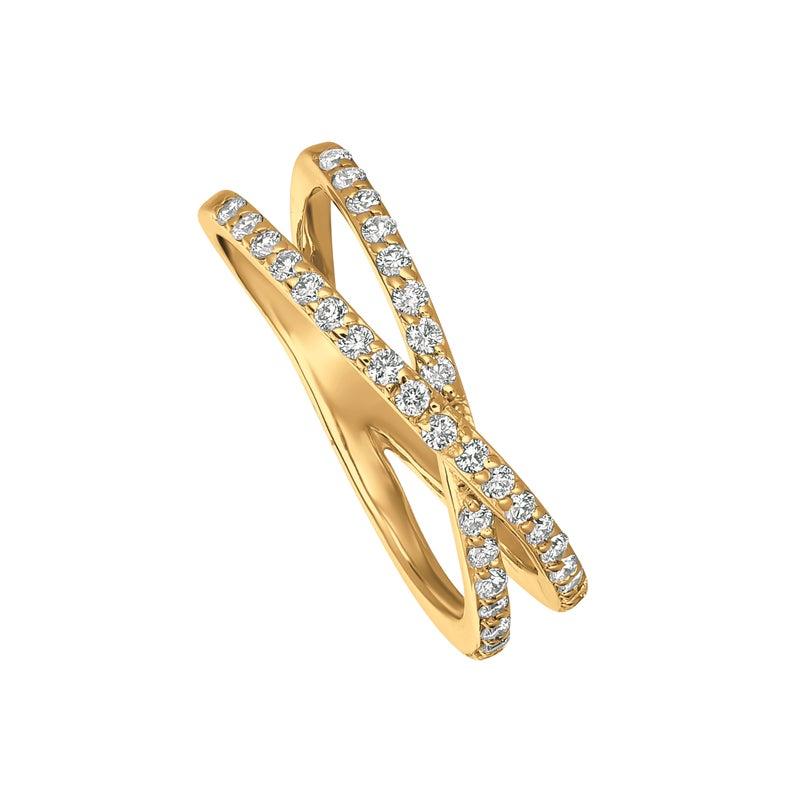 For Sale:  0.40 Carat Natural Diamond Ring G SI 14 Karat Yellow Gold 2