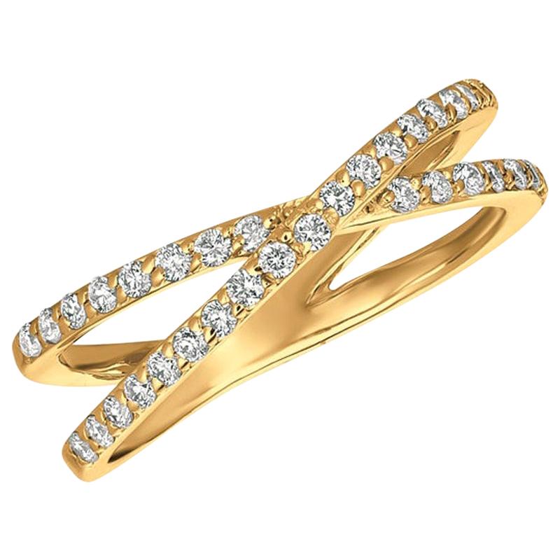 For Sale:  0.40 Carat Natural Diamond Ring G SI 14 Karat Yellow Gold