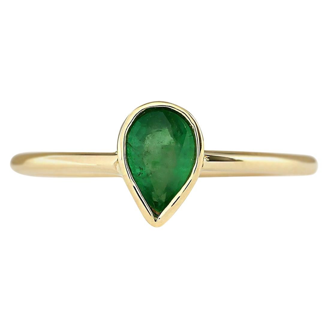 Emerald Ring In 14 Karat Yellow Gold  For Sale