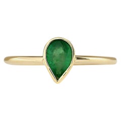 Emerald Ring In 14 Karat Yellow Gold