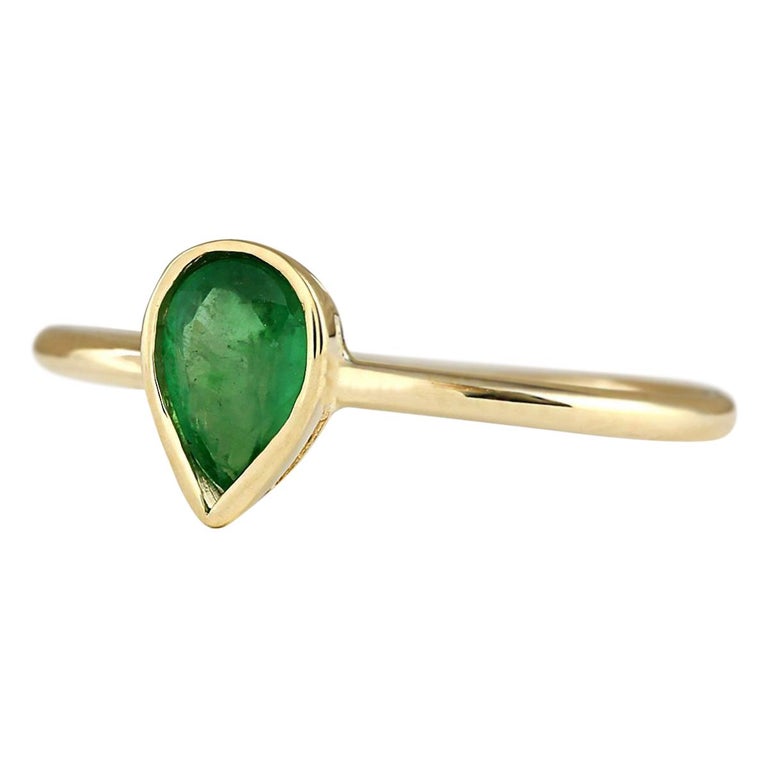 0.40 Carat Natural Emerald 18 Karat Yellow Gold Ring For Sale at 1stDibs