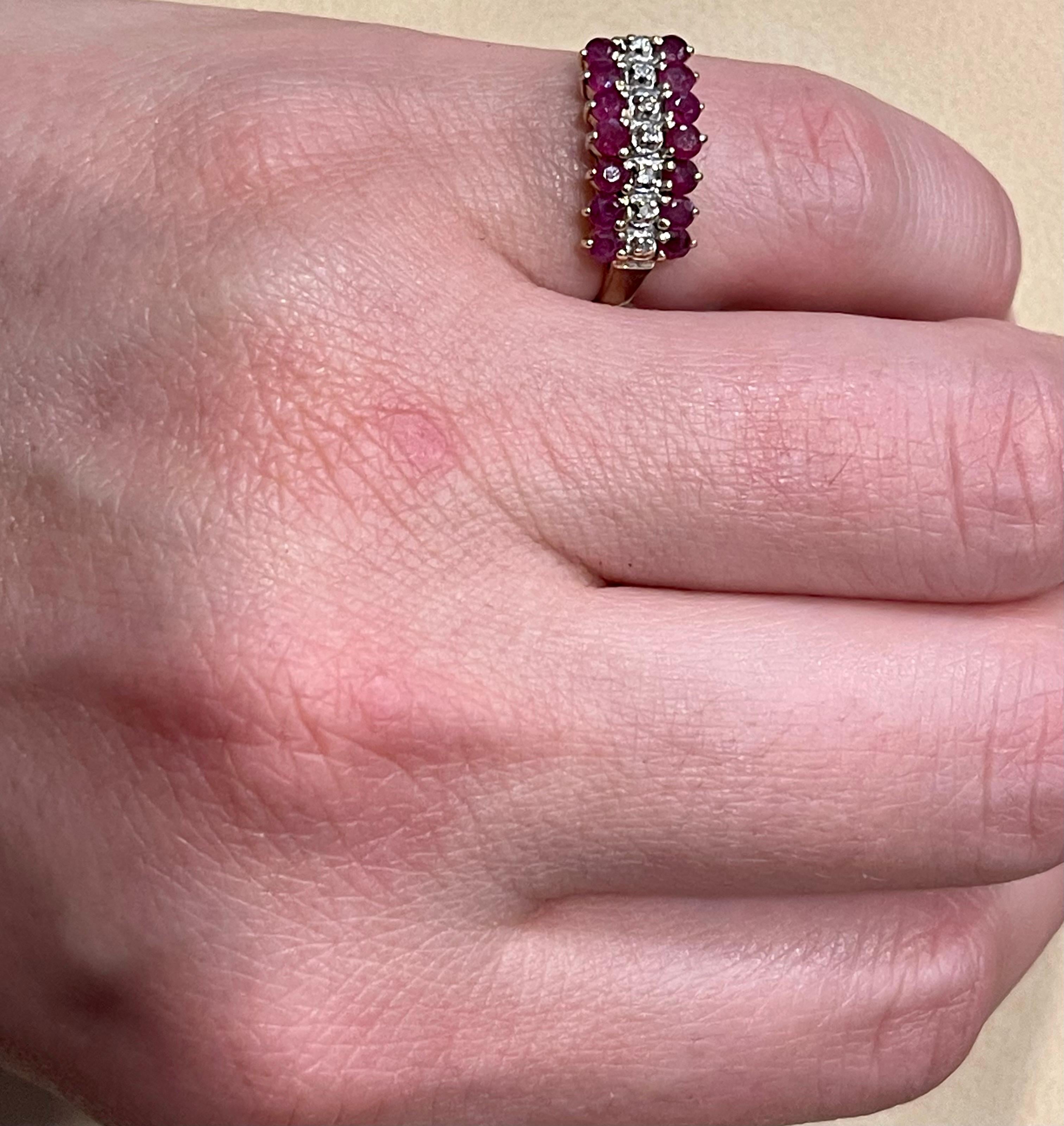 0.40 Carat Natural  Ruby and Diamond 14 Karat Yellow Gold Ring For Sale 6