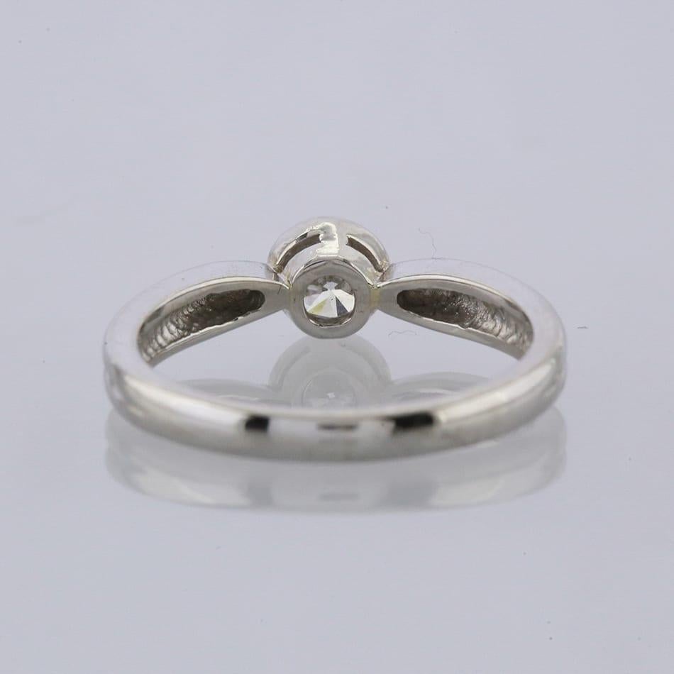 0,40 Karat Rubover Diamant Solitär Verlobungsring (Brillantschliff)