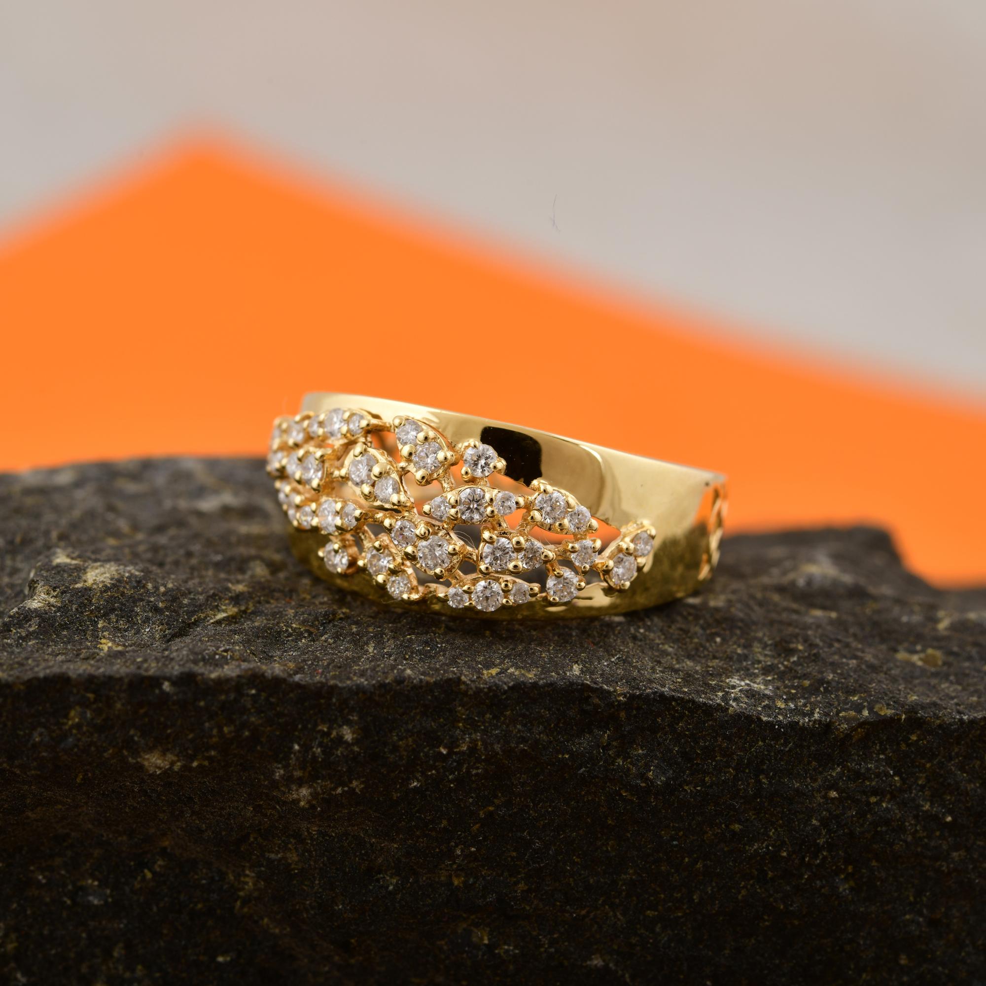 Donna 0,40 Carati SI/H Anello a grappolo con diamanti taglio Brilliante in oro giallo 18k Gioielli di pregio in vendita