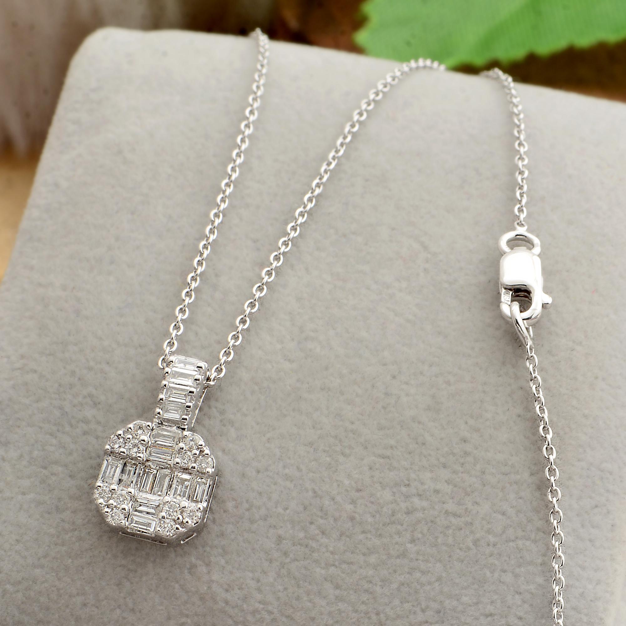 Modern 0.40 Carat SI/HI Baguette Diamond Charm Pendant Necklace 14k White Gold Jewelry For Sale