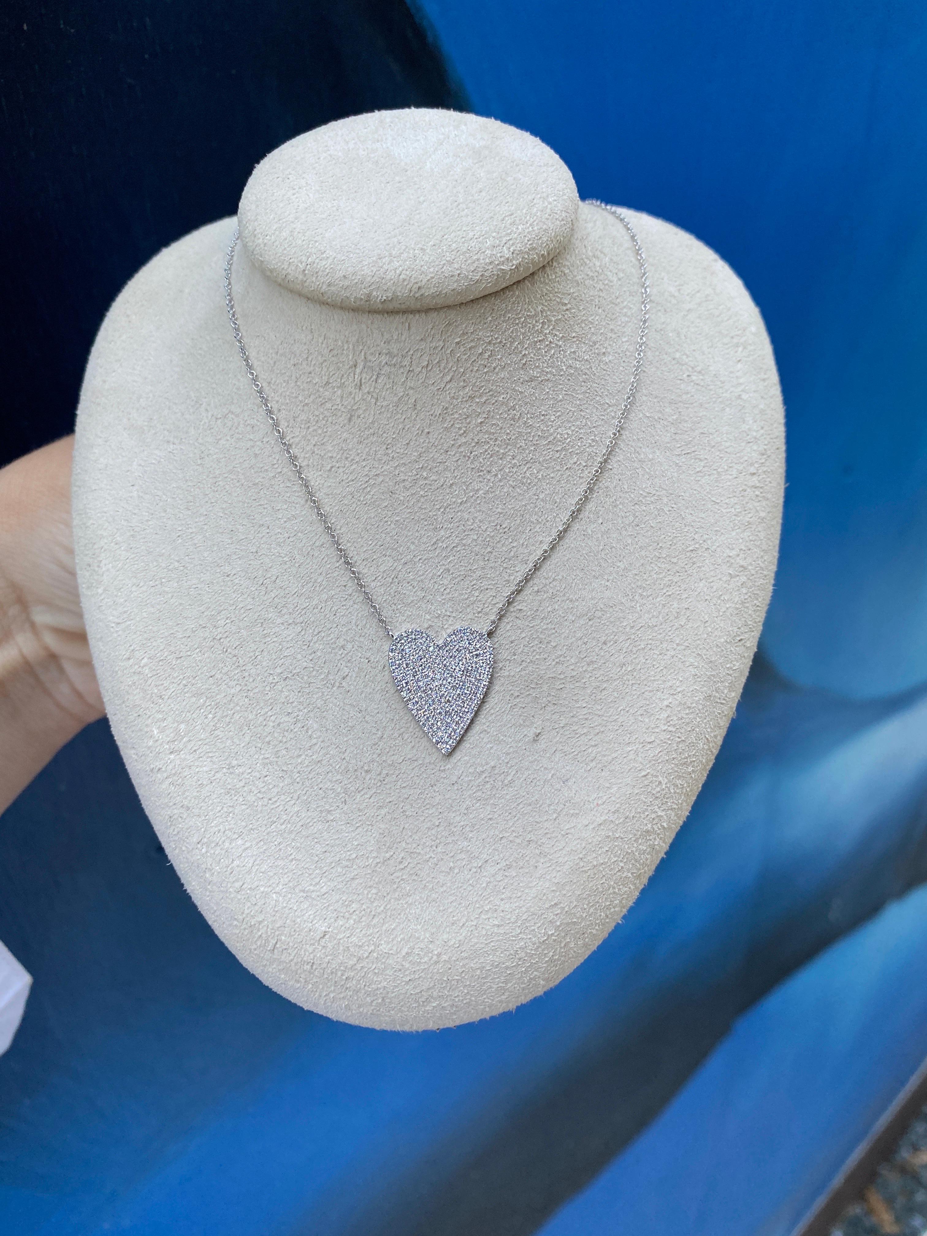 Round Cut 0.40 Carat Total Weight Diamond Heart Shape Pendant, 14 Karat White Gold For Sale
