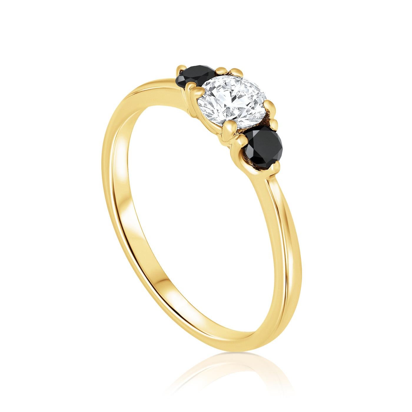 For Sale:  0.40 Carat White and Black Diamond Ring in 14 Karat Yellow Gold, Shlomit Rogel 2