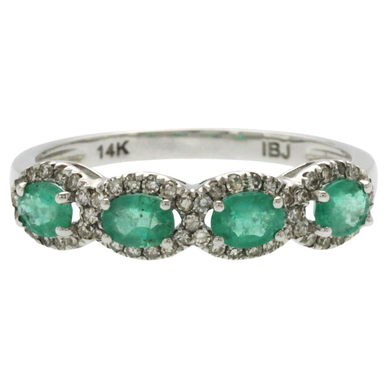 0.40 CT Colombian Emerald & 0.24 CT Diamonds 14K White Gold Wedding Band Ring