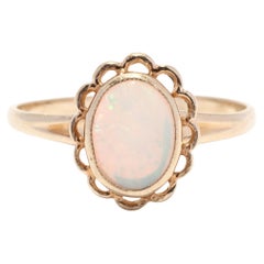 0.40 Ct Oval Opal Solitaire Ring, 10kt Yellow Gold, Ring