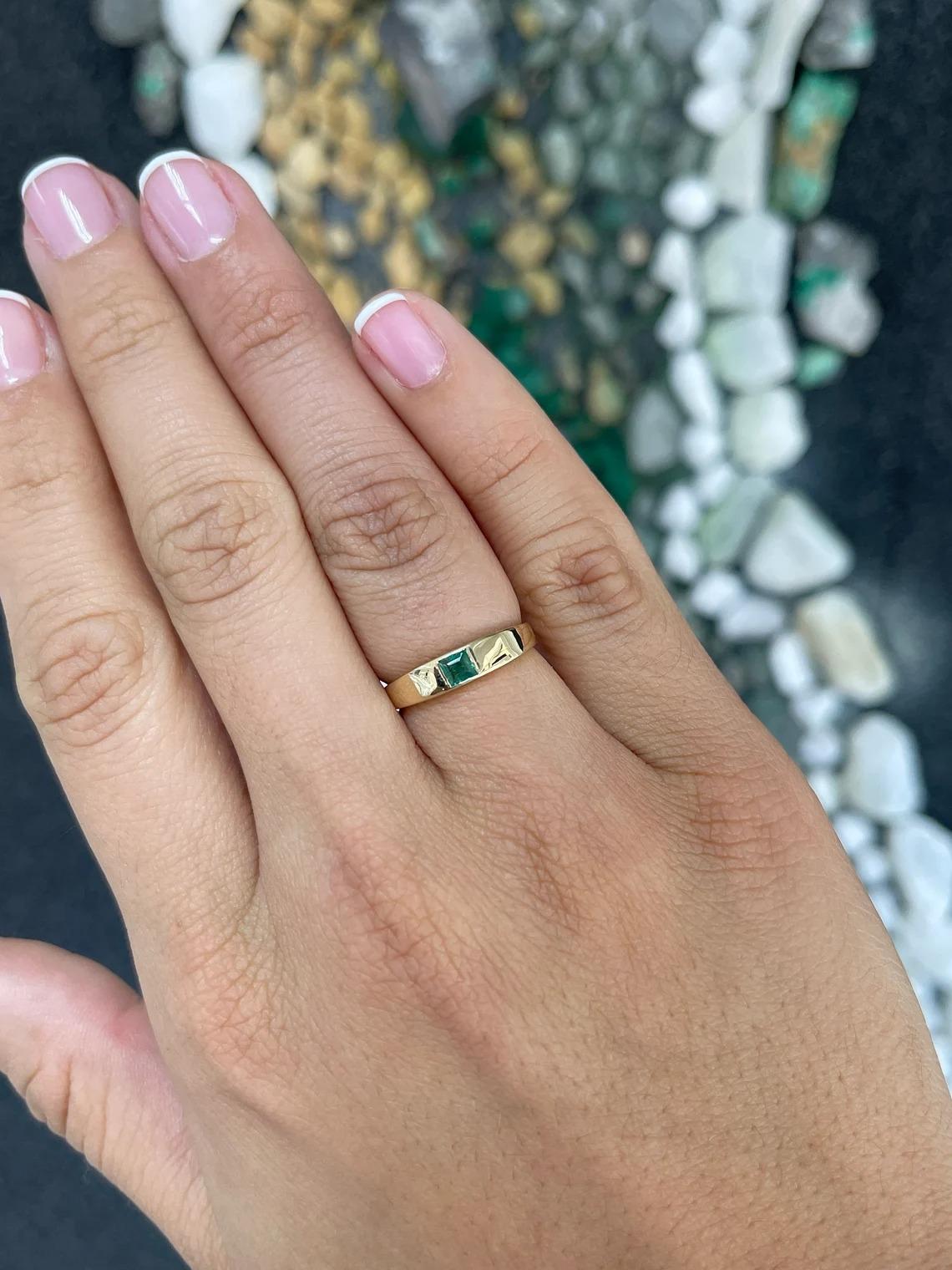 0.40ct 14K Natural Dark Green Princess Cut Emerald Bezel Set Solitaire Band Ring In New Condition For Sale In Jupiter, FL