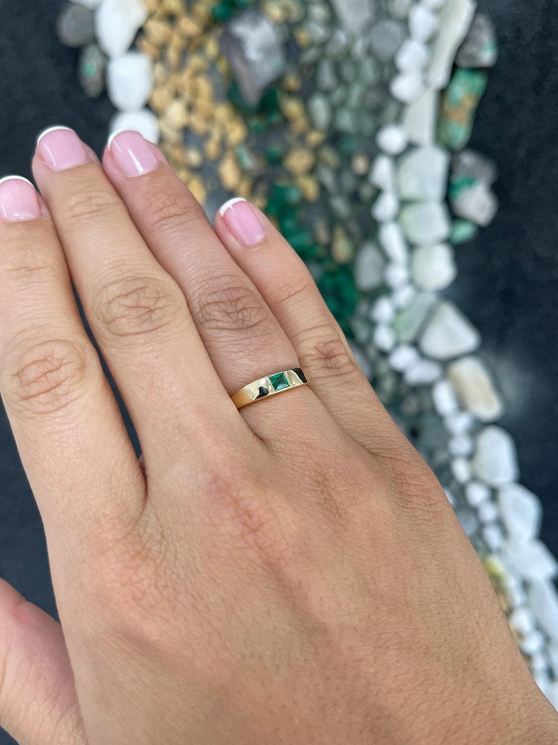 Women's 0.40ct 14K Natural Dark Green Princess Cut Emerald Bezel Set Solitaire Band Ring For Sale