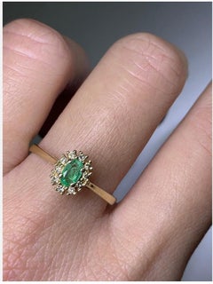 0.40ct Colombian Emerald Diamond Solitaire Engagement Ring 9ct Yellow Gold