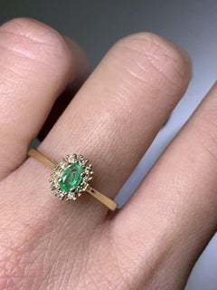 0.40ct Colombian Emerald Diamond Solitaire Engagement Ring 9ct Yellow Gold