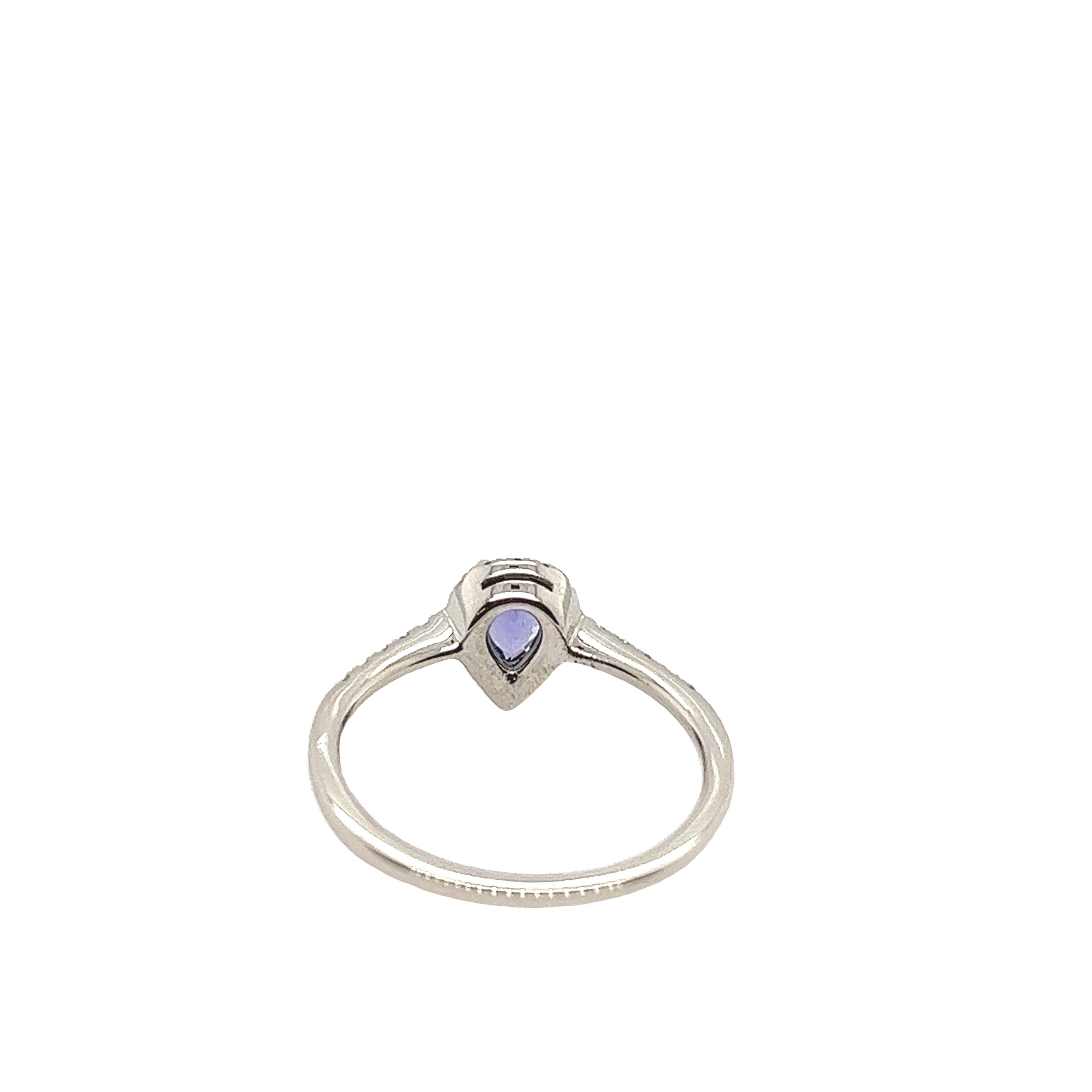 0.40ct Pear Shape Tanzanite and Diamond Ring Set In 18ct White Gold In Excellent Condition For Sale In London, GB