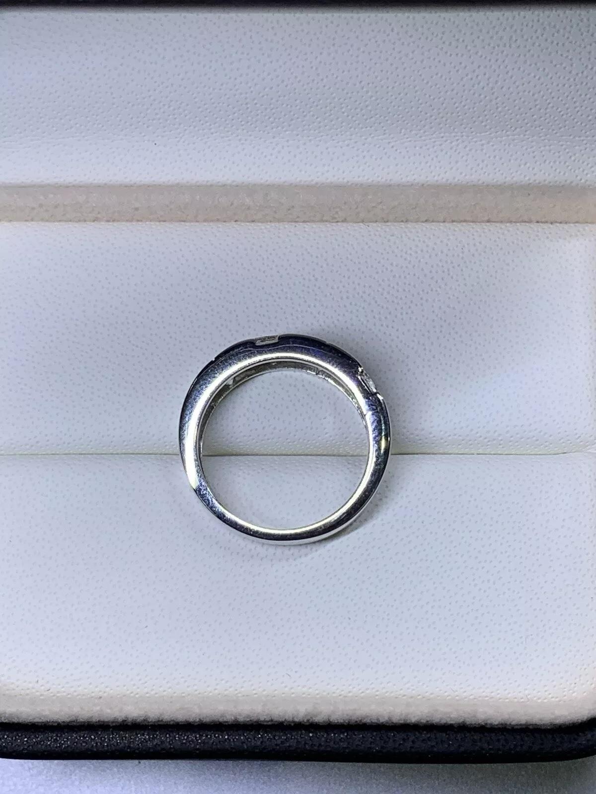 Art Deco 0.40ct Princess Diamond F VS1 chunky Engagement Ring In Platinum 6.7g For Sale