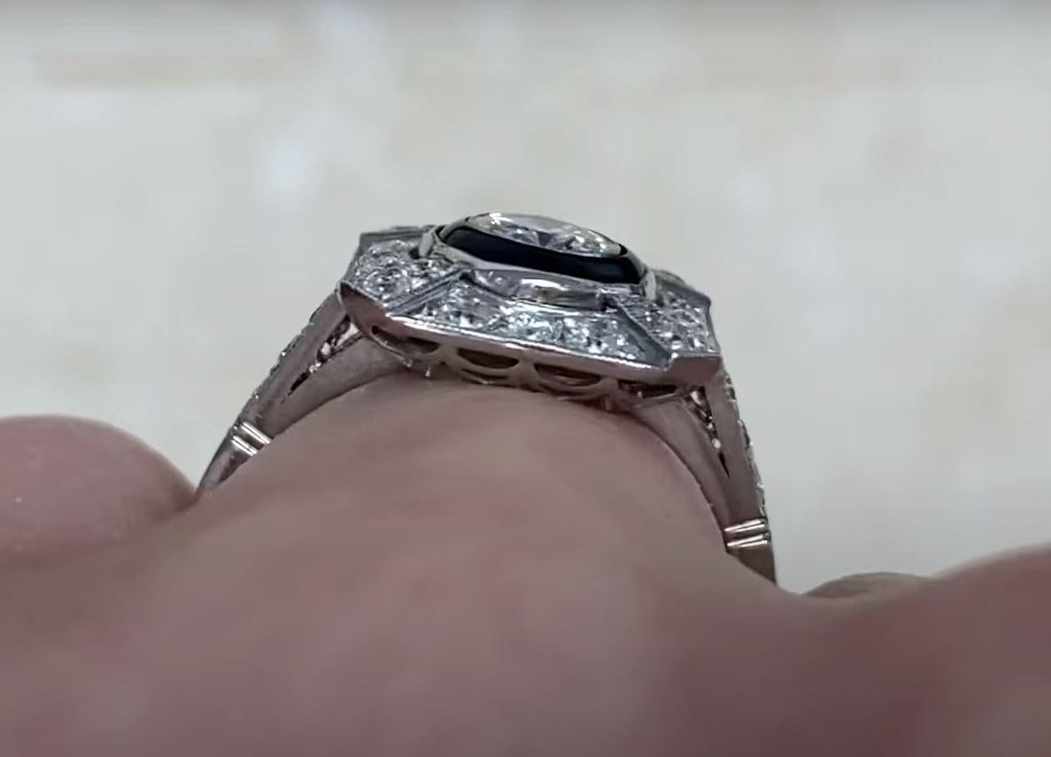 0.40ct Round Brilliant Cut Diamond Engagement Ring, Diamond Halo, Platinum 1