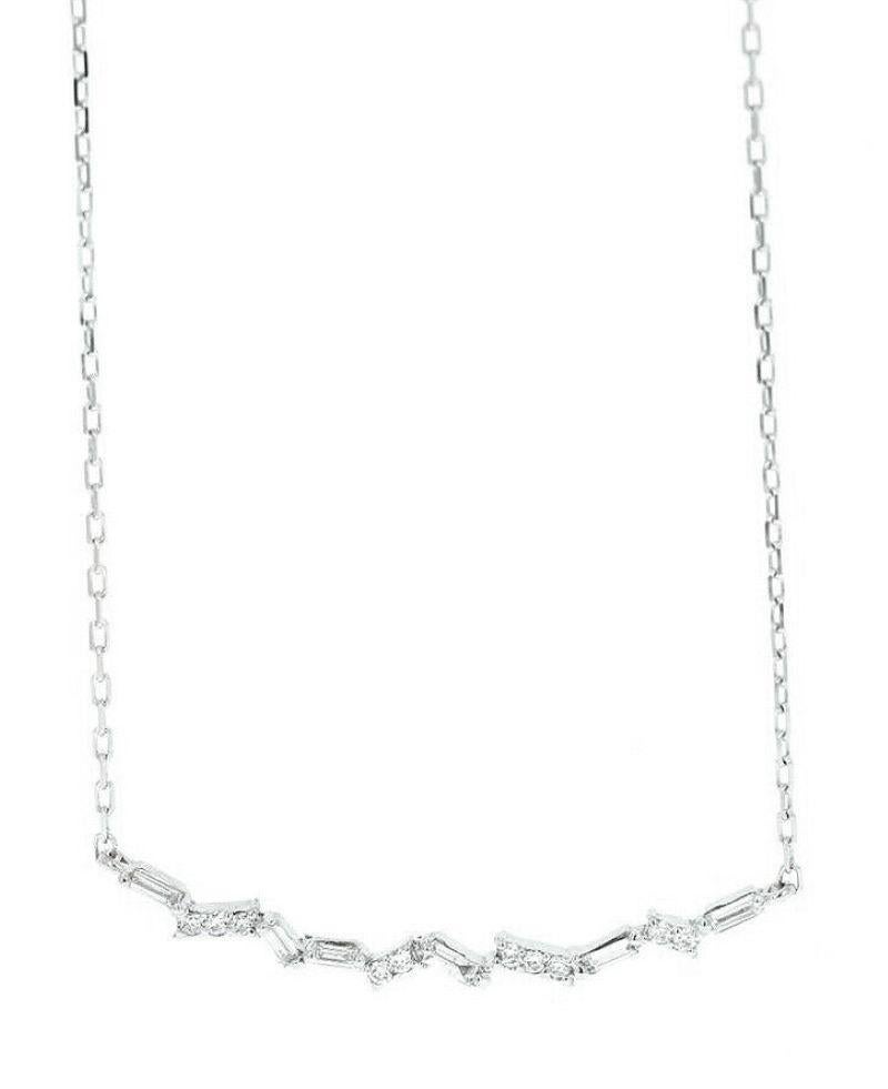 0.40Ct Splendid 14k Solid White Gold Chain Necklace

Amazing looking piece!

Stamped: 14k

Total Natural Round & Baguette Diamond Weight is: Approx. 0.40 Carats (G-H / SI1-SI2)

Chain Length is: 18 inches

Total item weight is: 2.9