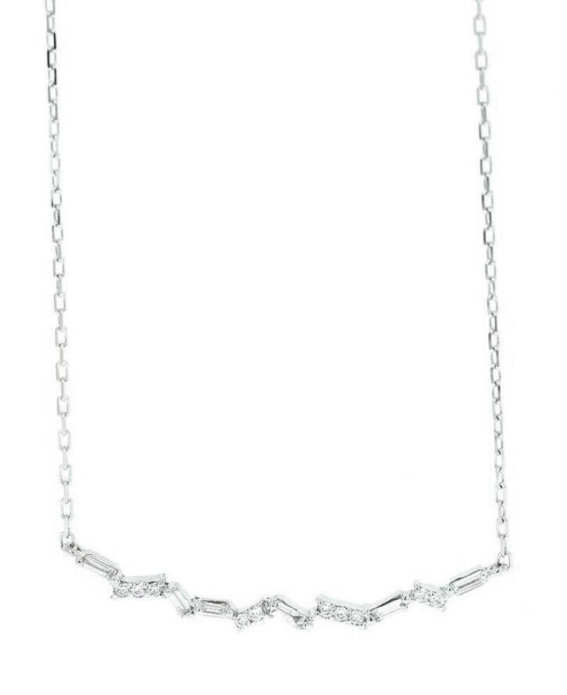 Collana a catena in oro bianco massiccio 14k 0.40Ct Splendid

Un pezzo dall'aspetto straordinario!

Timbrato: 14k

Il peso totale dei diamanti naturali rotondi e a baguette è di: Circa 0,40 Carati (G-H / SI1-SI2)

La lunghezza della catena è: 18