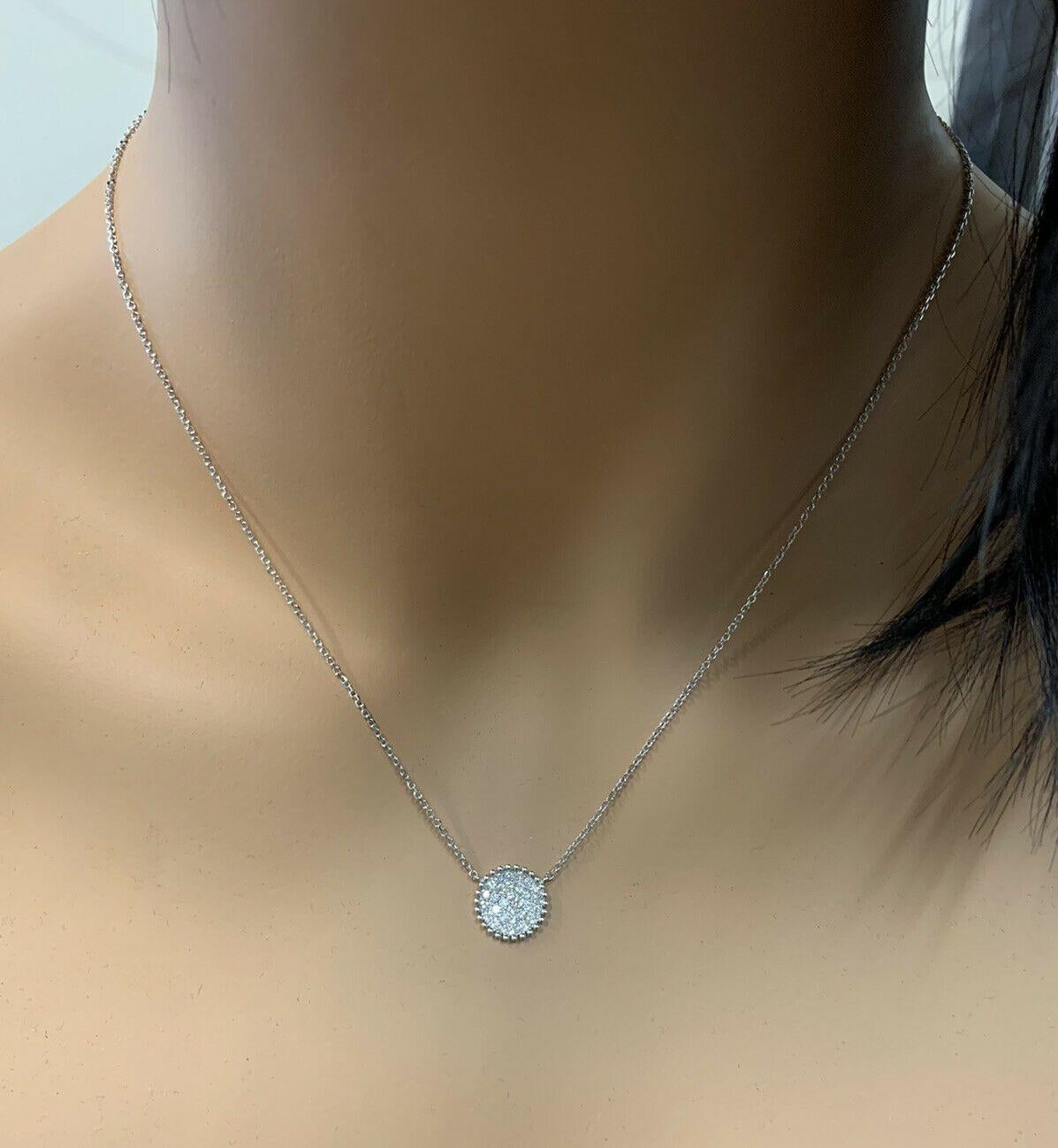 Round Cut 0.40 Carat Stunning 14 Karat Solid White Gold Diamond Necklace For Sale
