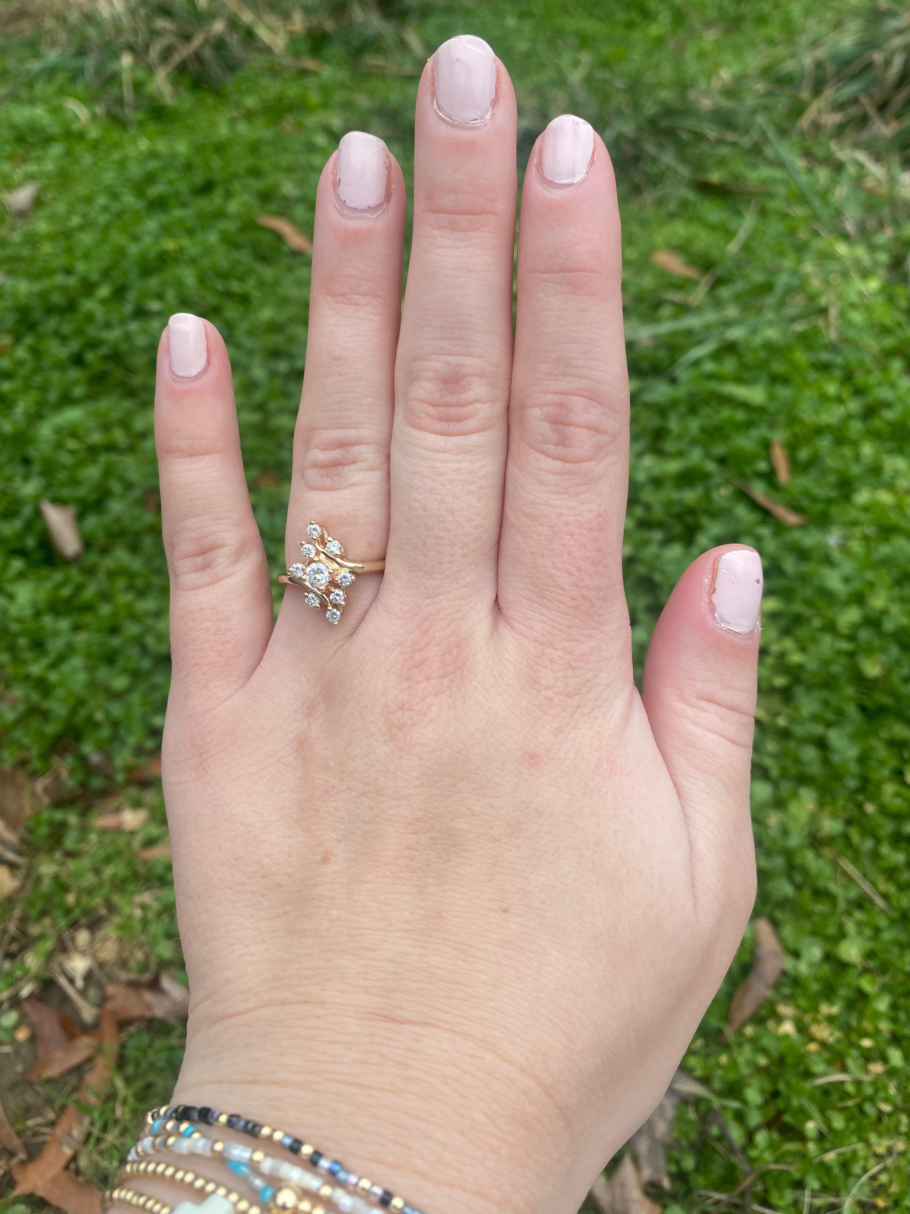 Bague bypass Navette en or jaune 14 carats avec diamants de 0,40 carat, taille de bague 6,25 en vente 2