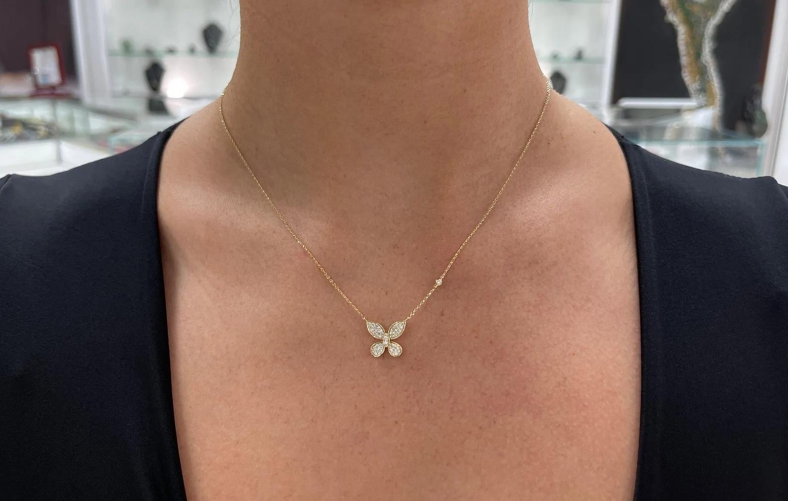 Donna Collana a catena con cavo con diamanti naturali incastonati 0,40tcw Butterfly 14K in vendita
