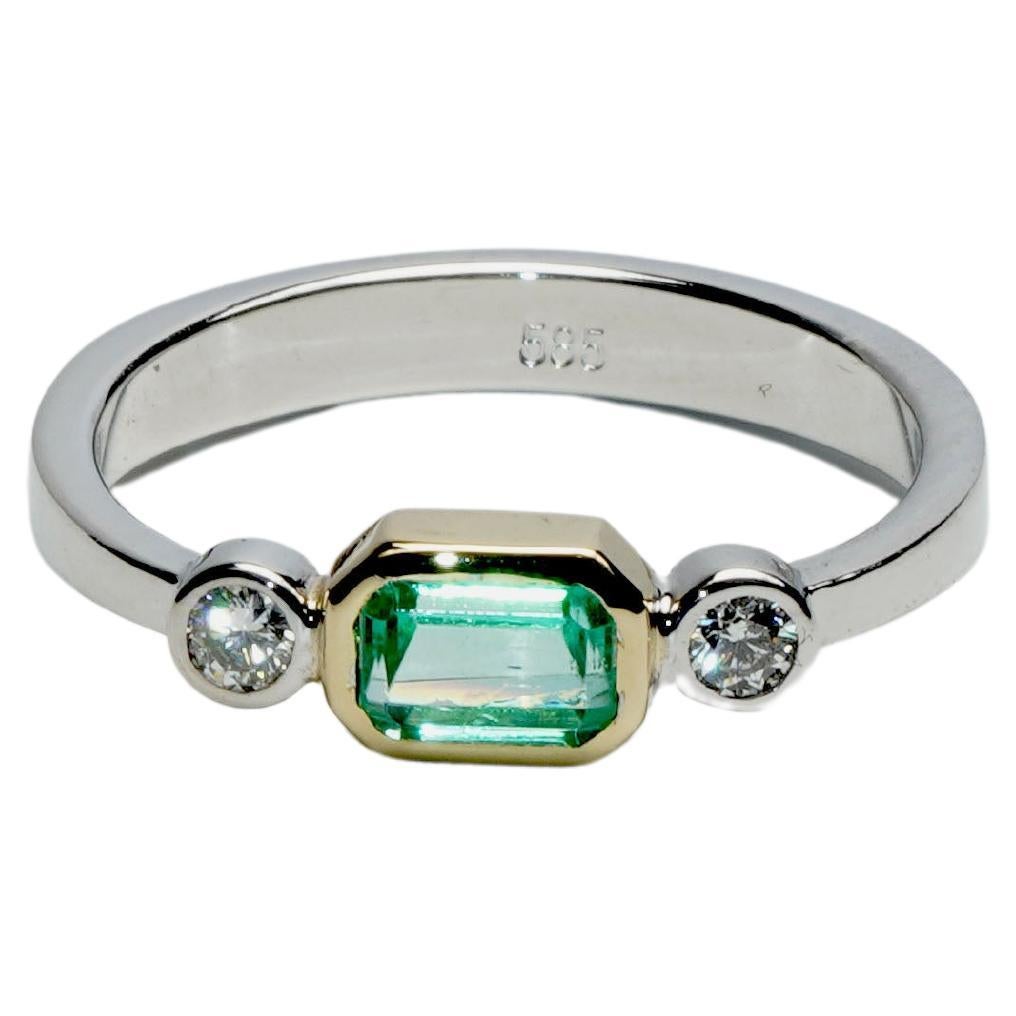 0.41 Carat Columbian Emerald Diamond Ring