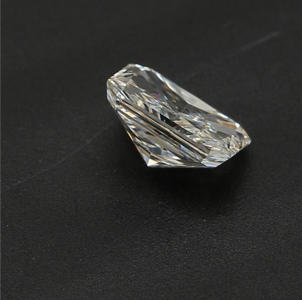 0,41 Karat strahlender geformter Diamant IF Reinheit GIA zertifiziert für Damen oder Herren im Angebot