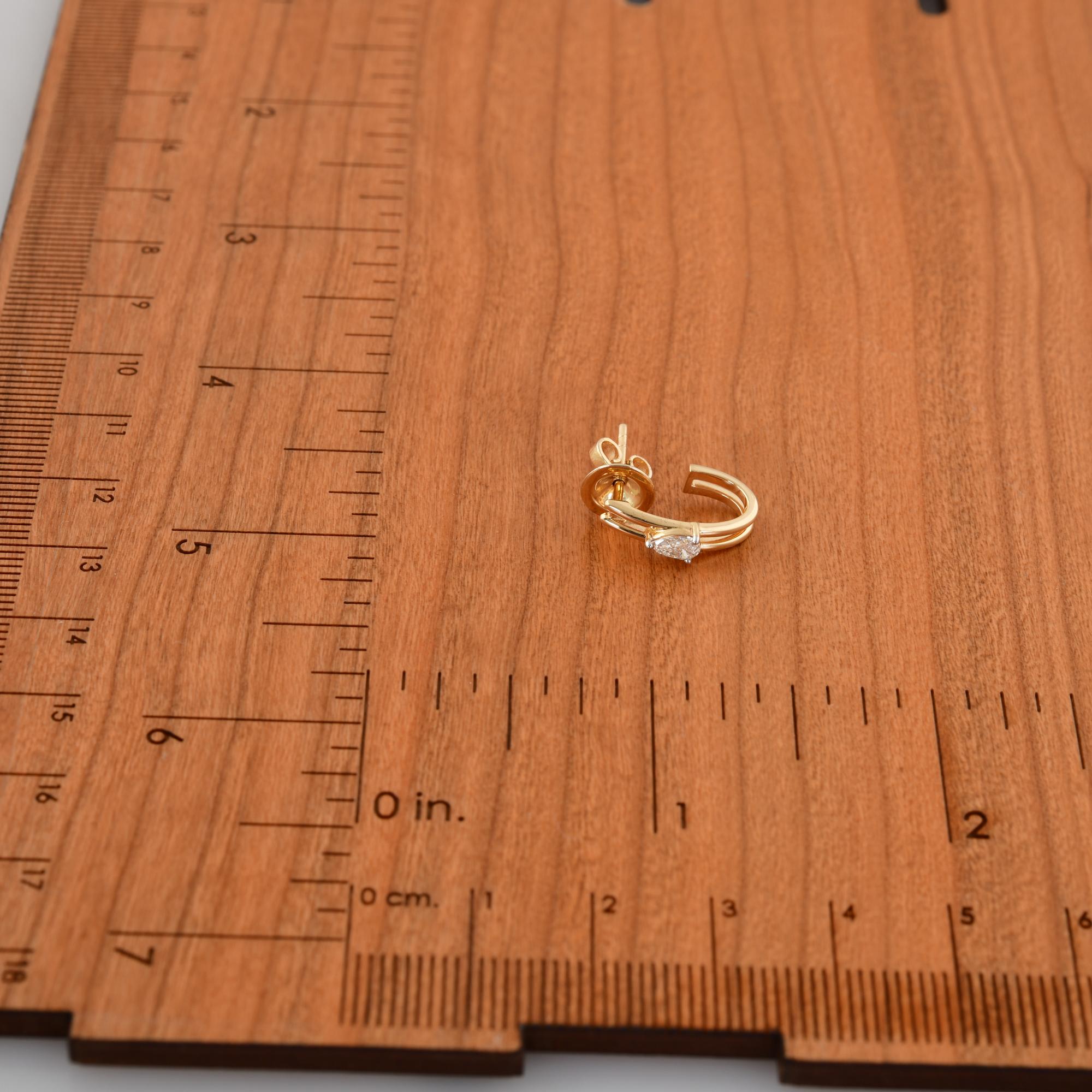 0.41 Carat SI Clarity HI Color Pear Diamond Hoop Earrings 14 Karat Yellow Gold In New Condition For Sale In Diera, Dubai