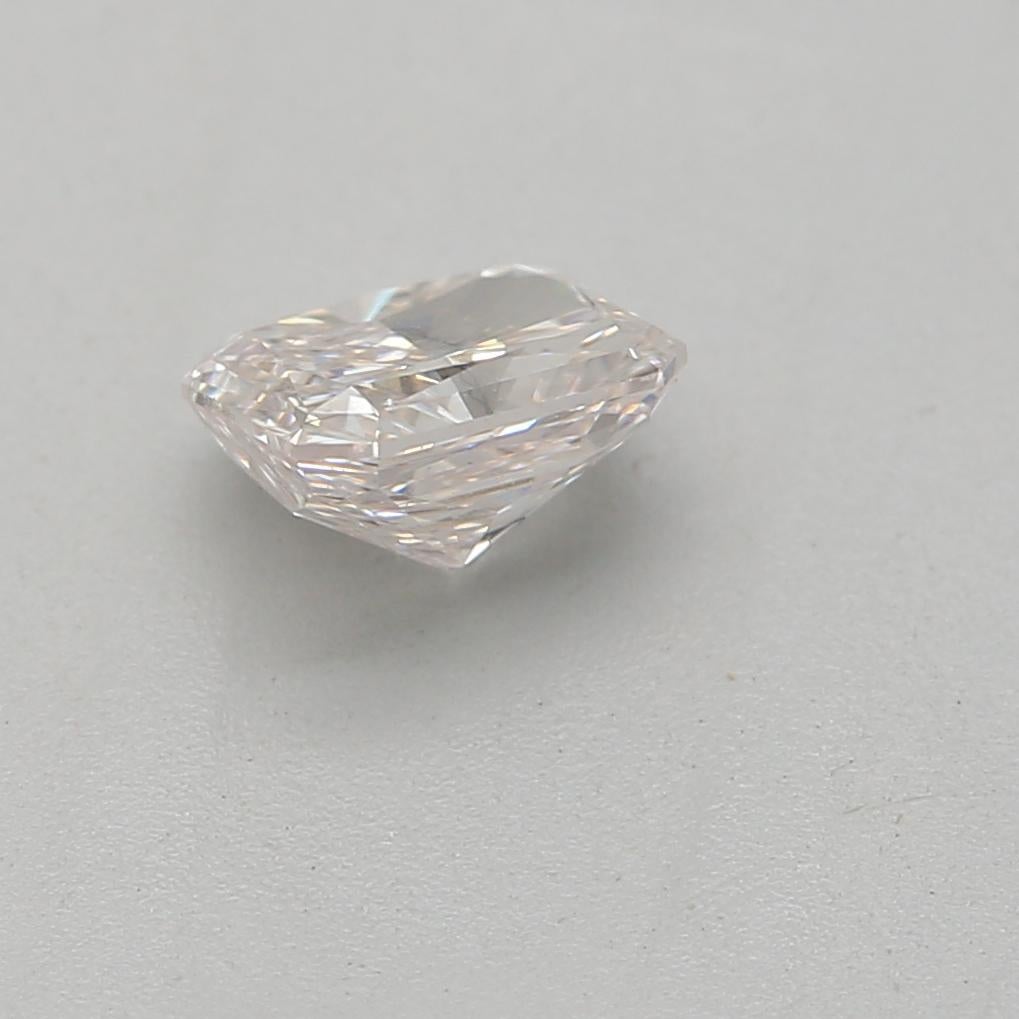 0.41 Carat Very Light Pink Radiant cut diamond VS1 Clarity GIA Certified  In New Condition For Sale In Kowloon, HK