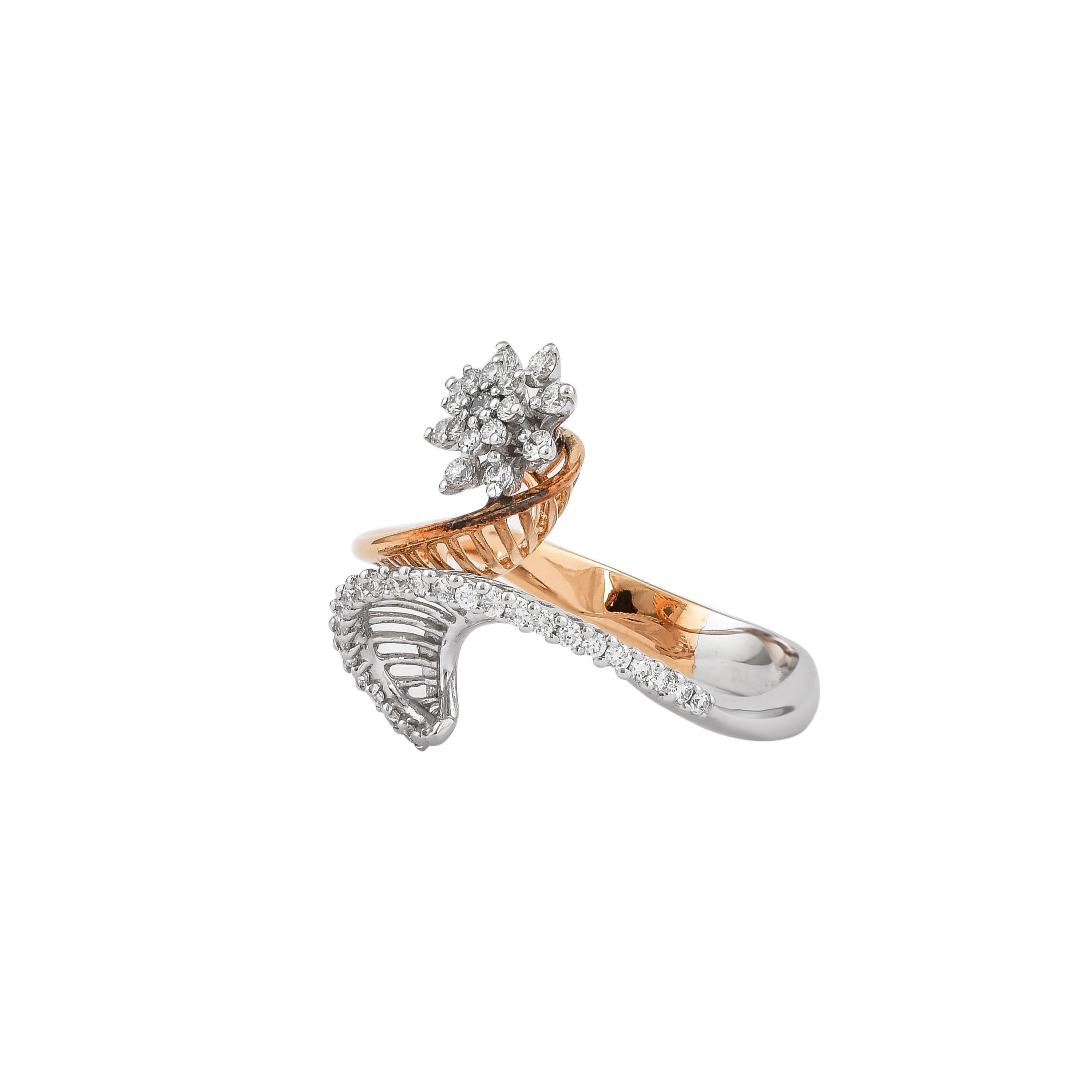 Contemporary 0.413 Carat Diamond Ring in 18 Karat White & Rose Gold. For Sale