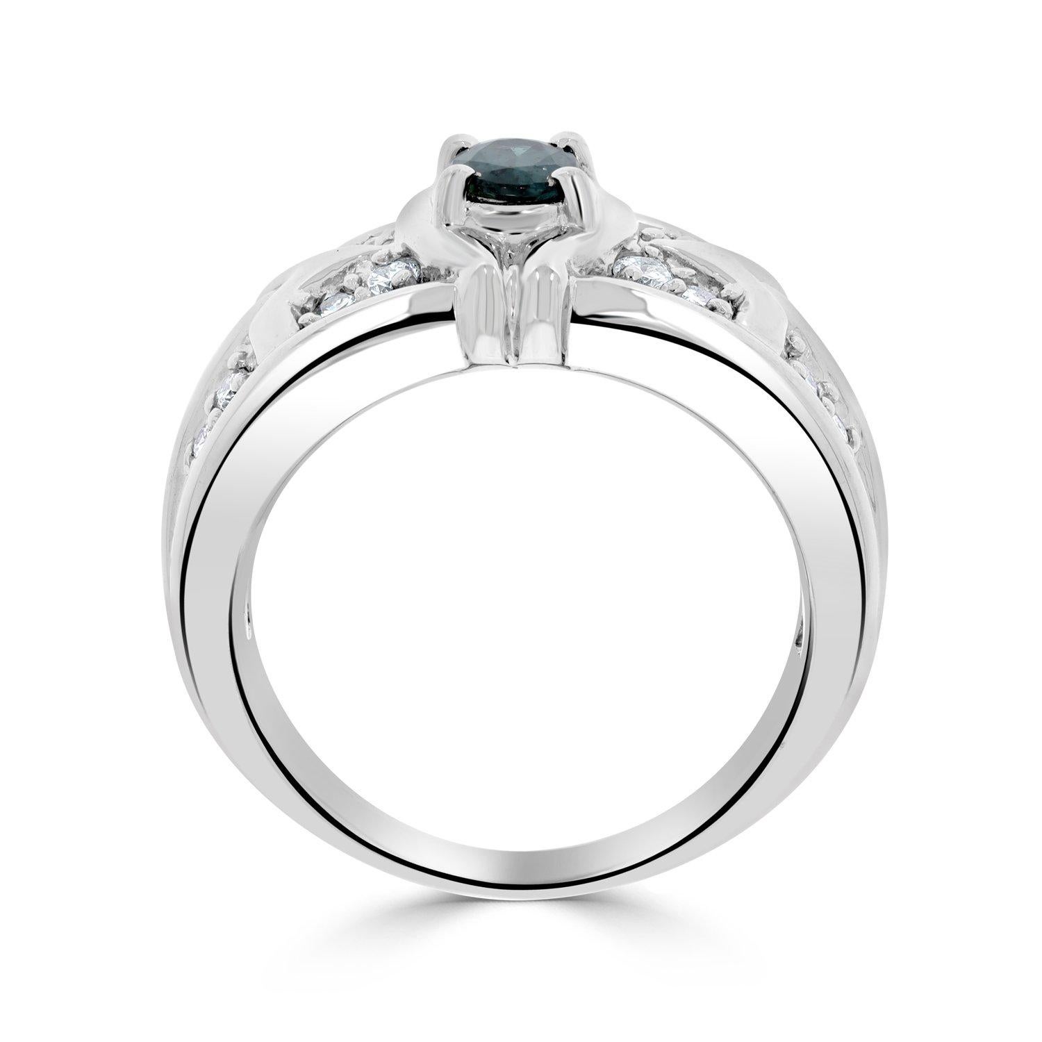 0.41ct Alexandrite Rings with 0.33tct Diamonds Set in Platinum 900 For Sale 1