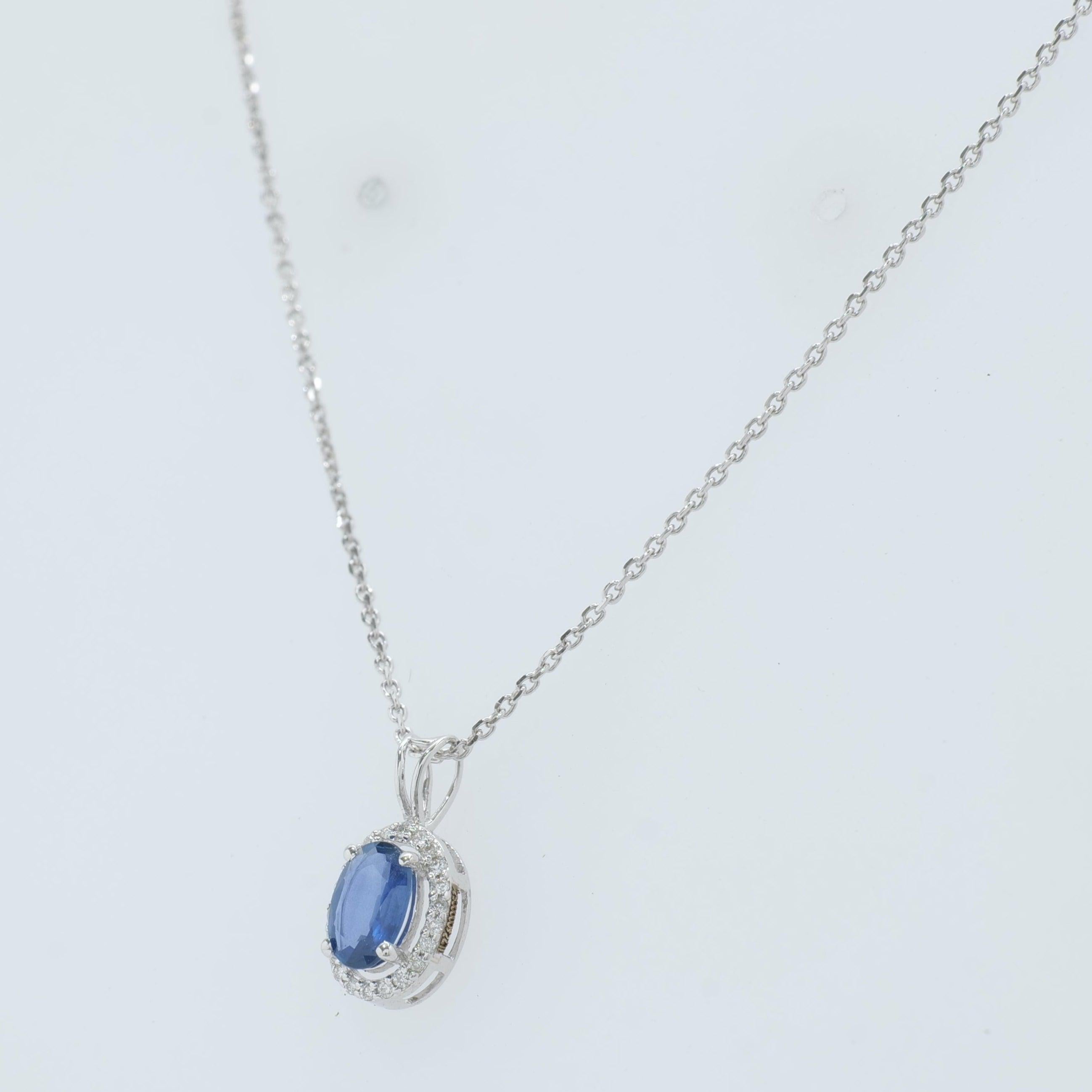 Collana con zaffiro ovale da 0,41 carati e diamante naturale in oro massiccio 14k (certificato) In condizioni Nuovo in vendita a New Delhi, DL