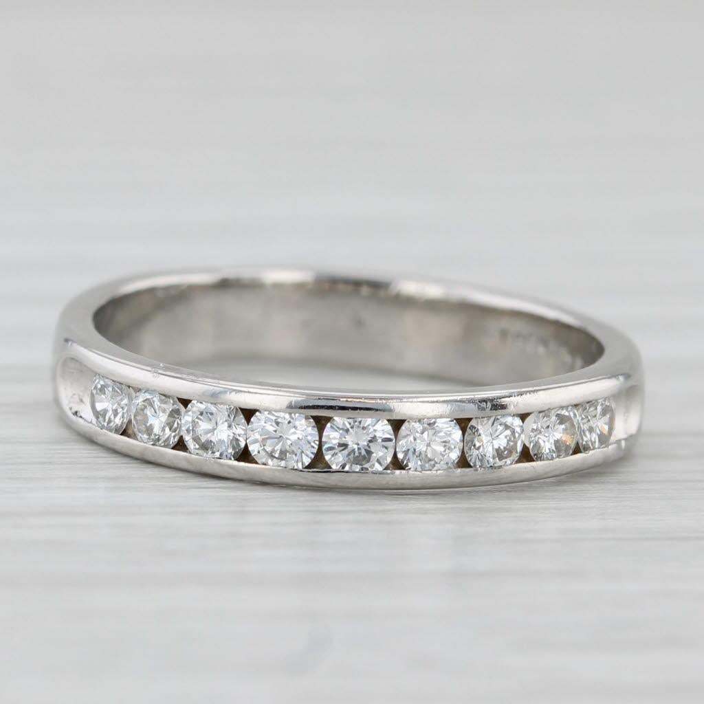 Fascia nuziale con diamante da 0,41 carati in platino 950 Misura 7,5-7,75 Anello impilabile In condizioni buone in vendita a McLeansville, NC