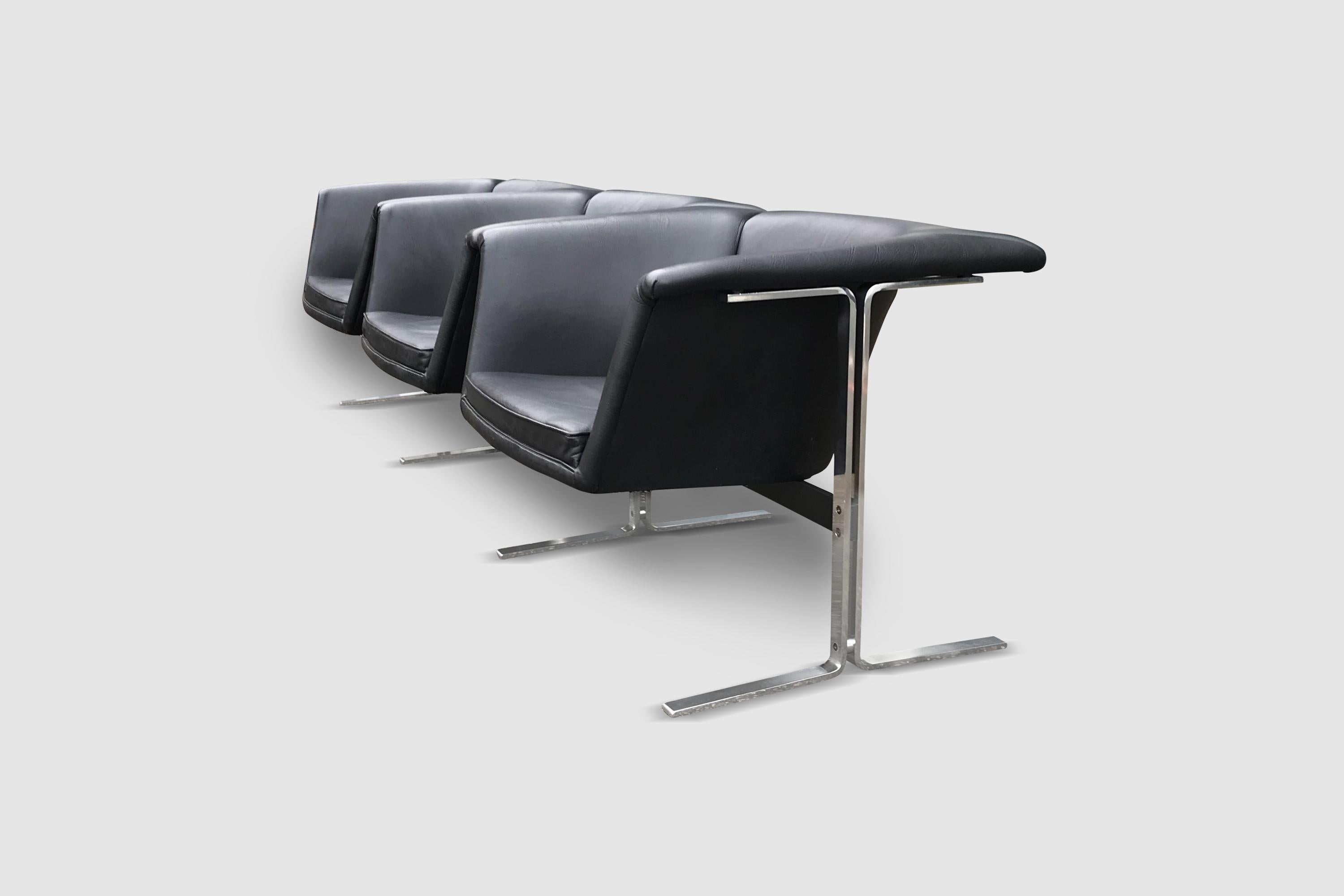 042 3-Sitzer-Sitzgruppe von Geoffrey Harcourt für Artifort, 1960er Jahre im Zustand „Gut“ im Angebot in Stavenisse, NL