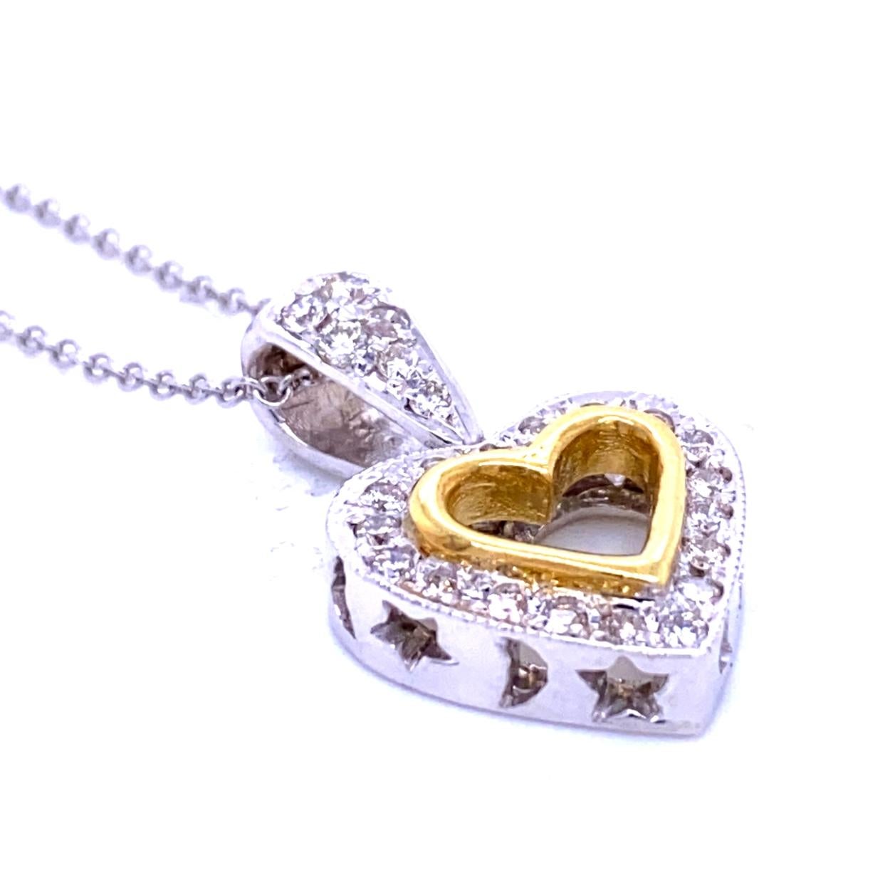 Contemporaneo Collana con ciondolo a forma di cuore in oro 18 carati con diamante da 0,42 carati in vendita