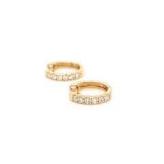 Orecchini a cerchio con pave set di diamanti da 0,42 carati in oro giallo 14K