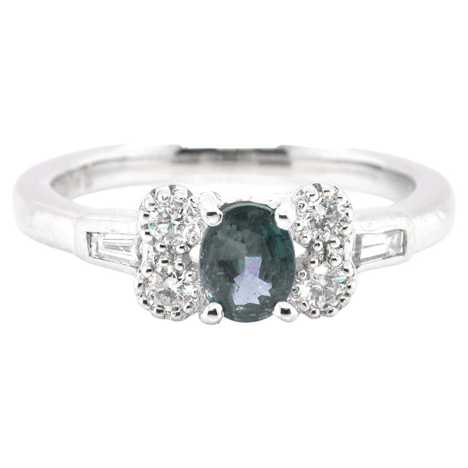 Unique Natural Color Changing Alexandrite Ring with Baguette Diamond ...