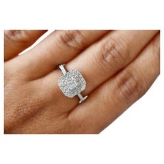 Bague avec diamant blanc de 0,42 carat de pureté VVS2 certifiée GIA