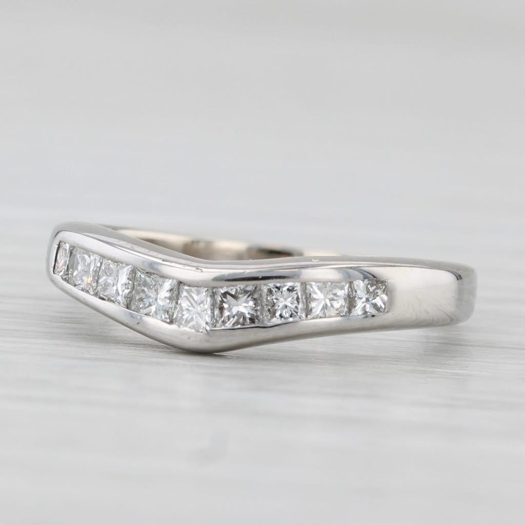 Fascia nuziale con diamanti sagomati da 0,42 ct. in oro bianco 14k misura 4,75 Anello impilabile