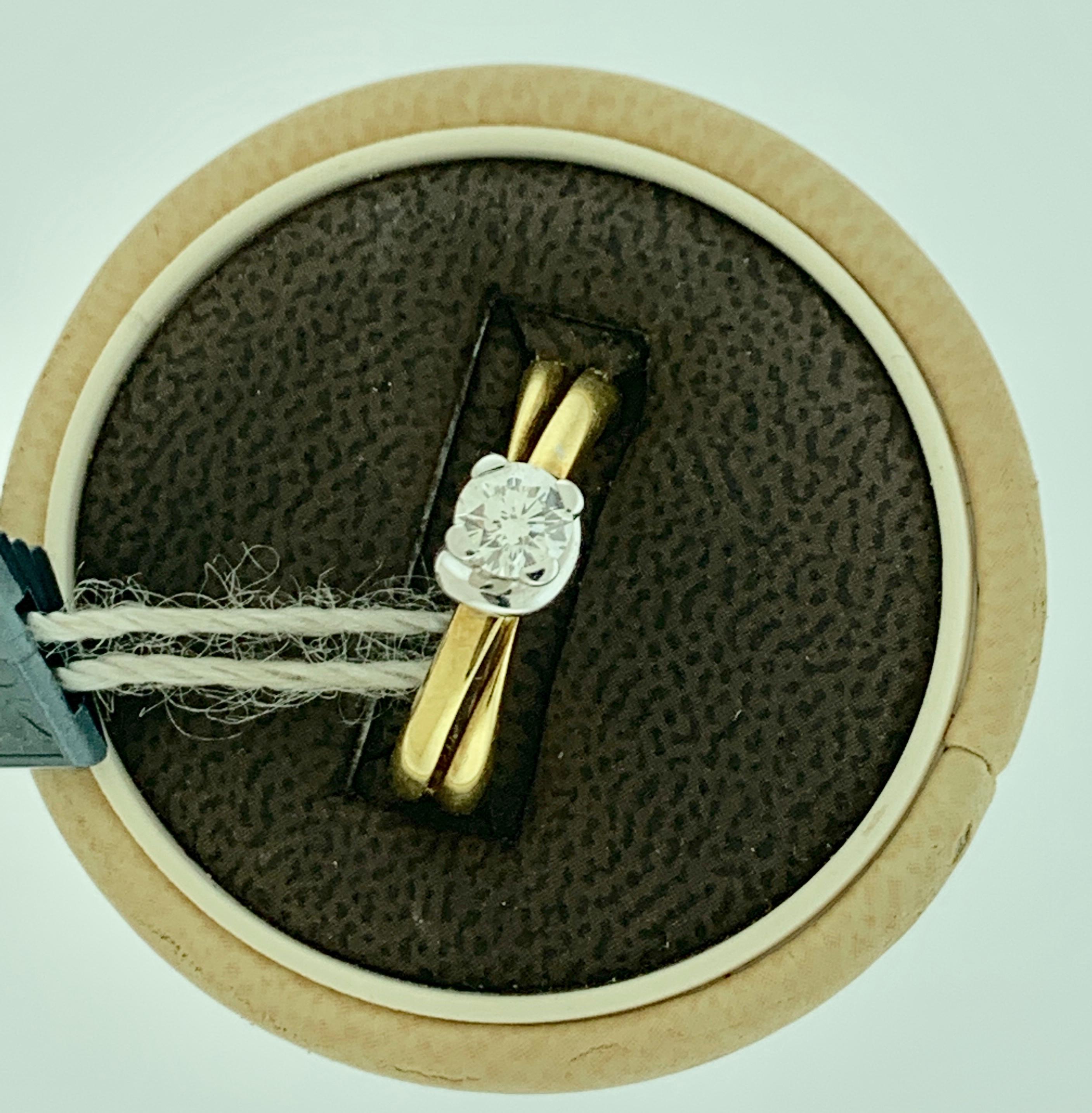 0.43 Carat Center Diamond Engagement 18 Karat Gold Ring by Designer Salvini For Sale 2