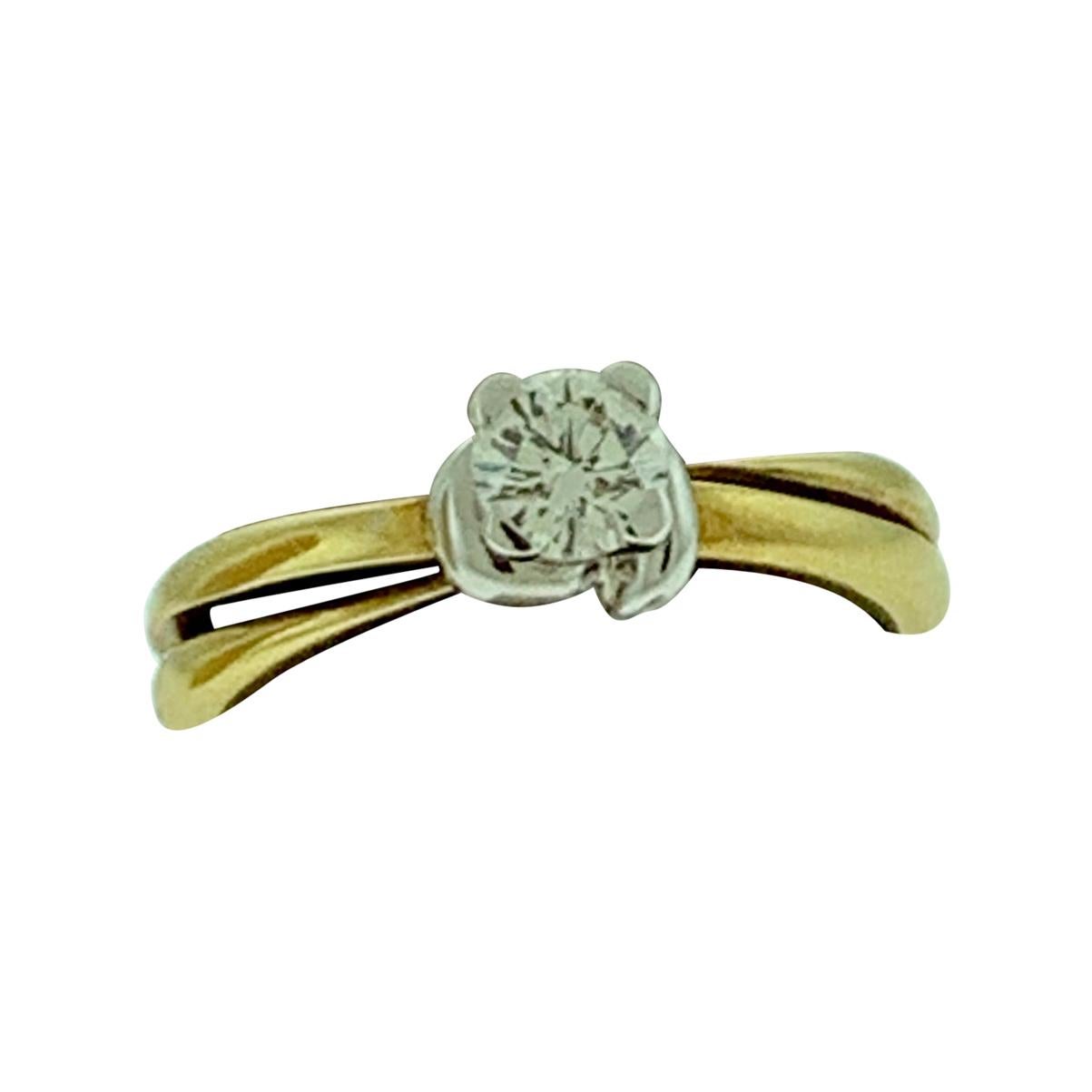 Taille ronde Bague de fiançailles en or 18 carats avec diamant central de 0,43 carat par le designer Salvini
