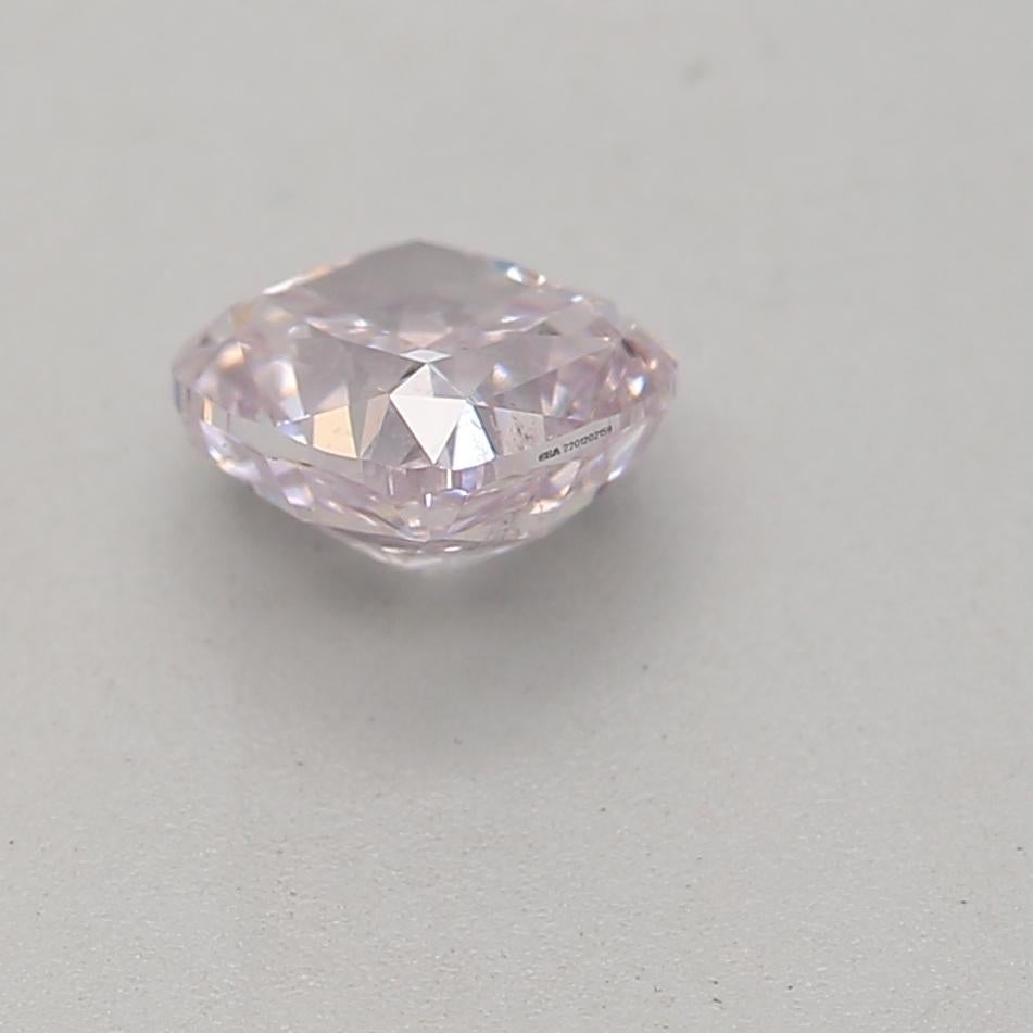 0.43 Carat Fancy Light Pinkish Purple Cushion cut diamond GIA Certified In New Condition For Sale In Kowloon, HK