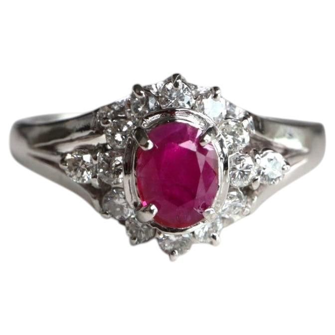 Anello in platino con rubino birmano non trattato termicamente da 0,43 ct e diamanti naturali