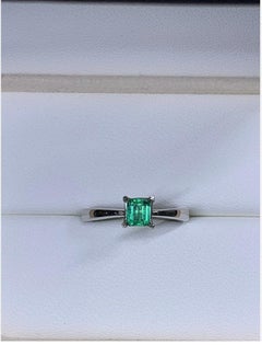 0.43ct Green Emerald Solitaire Engagement Ring In 18ct White Gold